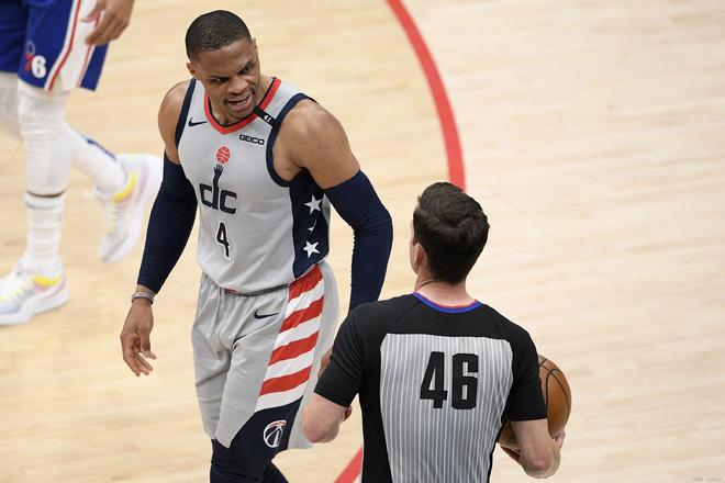 易斯安那圣 易斯安那圣