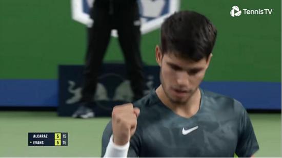 虽然两位小 虽然两位小